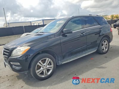 2015 MERCEDES-BENZ ML 350 4JGDA5JB5FA500066 - główne zdjęcie licytacji z USA - miniatura