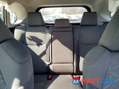Zdjęcie 10 z 13 samochodu: 2021 TOYOTA RAV4 XLE VIN:2T3P1RFV4MW197677 - miniatura