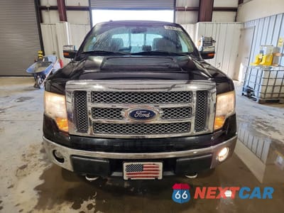 Piąte zdjęcie samochodu w środku: 2011 FORD F150 SUPERCREW VIN:1FTFW1EF9BFA49922 - miniatura