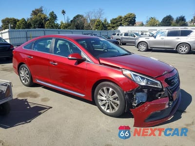 Czwarte zdjęcie samochodu z boku: 2015 HYUNDAI SONATA SPORT VIN:5NPE34AF3FH113377 - miniatura