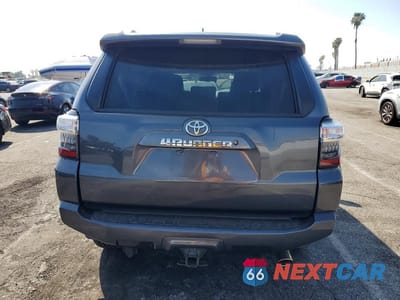 Zdjęcie 6 z 12 samochodu: 2016 TOYOTA 4RUNNER SR5 PREMIUM VIN:JTEZU5JR3G5125718 - miniatura