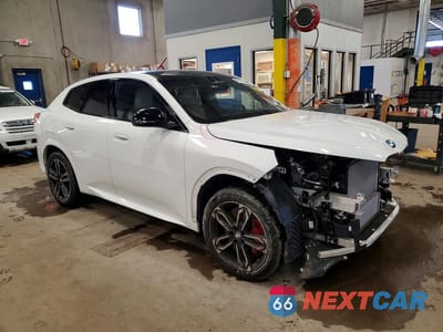 Czwarte zdjęcie samochodu z boku: 2025 BMW X2 XDRIVE28I VIN:WBX63GM06S5327483 - miniatura