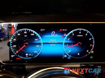 Zdjęcie 9 z 12 samochodu: 2021 MERCEDES-BENZ GLA 250 4MATIC VIN:W1N4N4HB8MJ295504 - miniatura