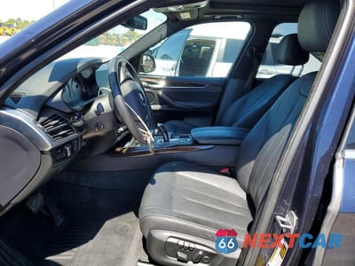 Zdjęcie 7 z 12 samochodu: 2018 BMW X5 XDR40E VIN:5UXKT0C5XJ0W00094 - miniatura