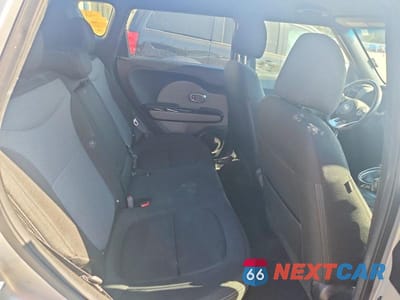 Zdjęcie 10 z 12 samochodu: 2018 KIA SOUL + VIN:KNDJP3A57J7590850 - miniatura