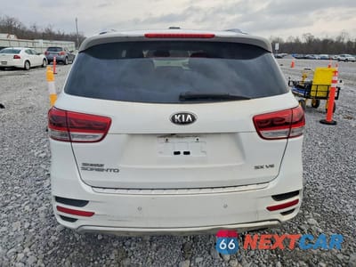 Zdjęcie 6 z 12 samochodu: 2018 KIA SORENTO SX V6 VIN:5XYPK4A5XJG387131 - miniatura