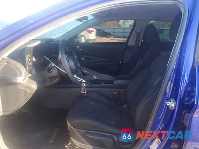 Zdjęcie 7 z 13 samochodu: 2021 HYUNDAI ELANTRA SEL VIN:KMHLS4AG8MU094195 - miniatura