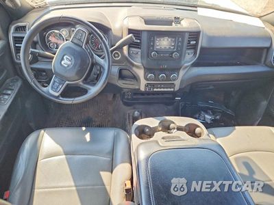 Zdjęcie 8 z 12 samochodu: 2023 RAM 3500 VIN:3C7WRTCL4PG565061 - miniatura