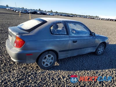 Trzecie zdjęcie samochodu z tyłu: 2003 HYUNDAI ACCENT BASE VIN:KMHCF35C63U271055 - miniatura