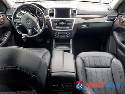 Zdjęcie 8 z 13 samochodu: 2016 MERCEDES-BENZ GL 450 4MATIC VIN:4JGDF6EE6GA661376 - miniatura