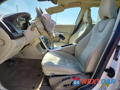 Zdjęcie 7 z 13 samochodu: 2010 VOLVO XC60 3.2 VIN:YV4960DL9A2075986 - miniatura