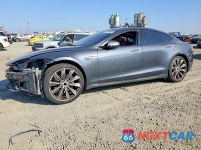 2015 TESLA MODEL S 85 5YJSA1H12FF083546 - główne zdjęcie licytacji z USA - miniatura