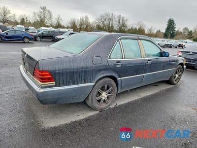 Trzecie zdjęcie samochodu z tyłu: 1992 MERCEDES-BENZ 300 SD VIN:WDBGB34E1NA046081 - miniatura
