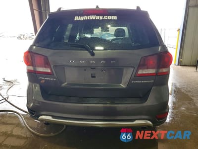 Zdjęcie 6 z 13 samochodu: 2018 DODGE JOURNEY CROSSROAD VIN:3C4PDDGG7JT421893 - miniatura