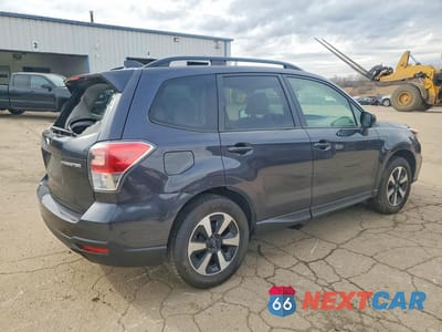 Trzecie zdjęcie samochodu z tyłu: 2018 SUBARU FORESTER 2.5I PREMIUM VIN:JF2SJAGCXJH539502 - miniatura