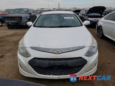 Piąte zdjęcie samochodu w środku: 2013 HYUNDAI SONATA HYBRID LIMITED VIN:KMHEC4A46DA093494 - miniatura