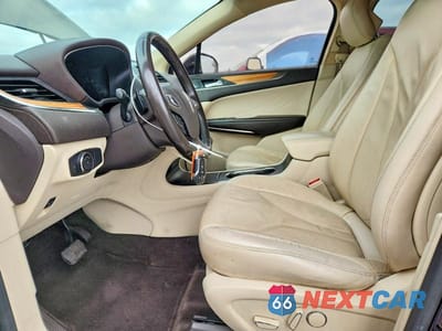 Zdjęcie 7 z 14 samochodu: 2015 LINCOLN MKC VIN:5LMTJ2AH1FUJ15968 - miniatura