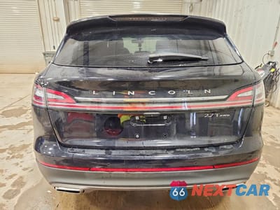 Zdjęcie 6 z 12 samochodu: 2019 LINCOLN NAUTILUS BLACK LABEL VIN:2LMPJ9JP2KBL67690 - miniatura