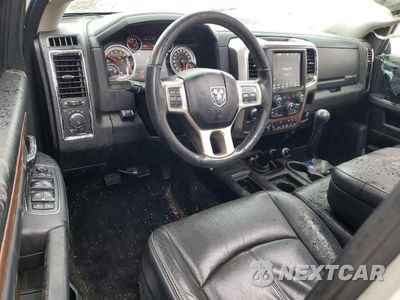 Zdjęcie 8 z 13 samochodu: 2018 RAM 3500 LARAMIE VIN:3C63R3JL2JG335567 - miniatura