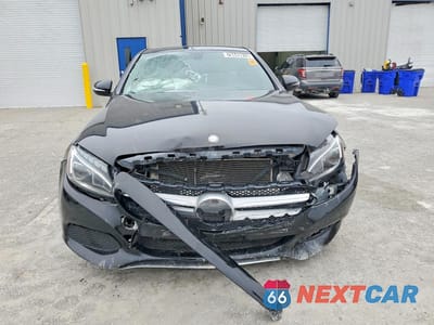 Piąte zdjęcie samochodu w środku: 2018 MERCEDES-BENZ C 300 VIN:WDDWF4JB1JR403178 - miniatura