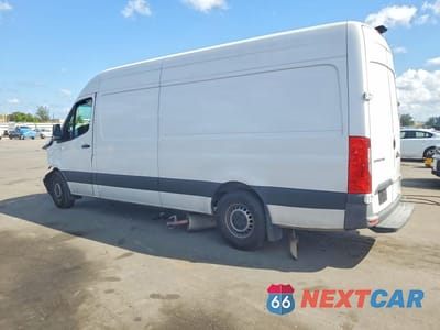 Drugie zdjęcie samochodu z przodu: 2022 MERCEDES BENZ SPRINTER 2500 UTILITY / SERVICE VAN VIN:W1Y40CHY1NT105189 - miniatura