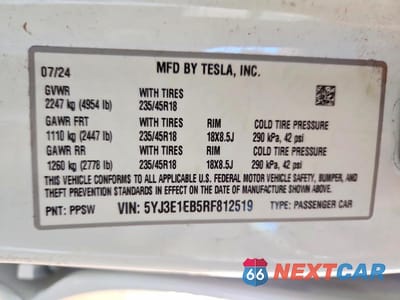 Zdjęcie 12 z 12 samochodu: 2024 TESLA MODEL 3 VIN:5YJ3E1EB5RF812519 - miniatura