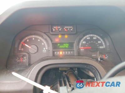 Zdjęcie 8 z 10 samochodu: 2016 FORD ECONOLINE E350 SUPER DUTY CUTAWAY VAN VIN:1FDEE3FL5GDC05130 - miniatura