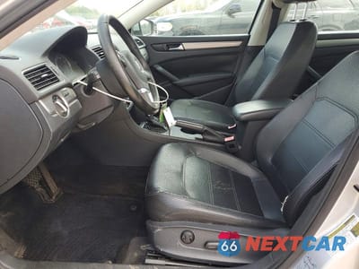 Zdjęcie 7 z 11 samochodu: 2014 VOLKSWAGEN PASSAT S VIN:1VWAT7A34EC026312 - miniatura