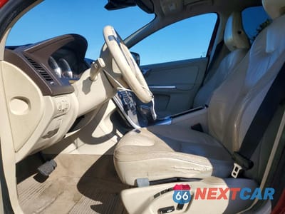 Zdjęcie 7 z 13 samochodu: 2013 VOLVO XC60 3.2 VIN:YV4952DZ0D2463308 - miniatura