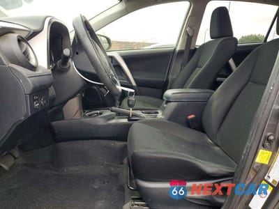 Zdjęcie 7 z 11 samochodu: 2017 TOYOTA RAV4 LE VIN:JTMZFREV7HJ721260 - miniatura