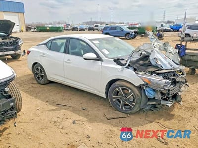 Czwarte zdjęcie samochodu z boku: 2025 NISSAN SENTRA SV VIN:3N1AB8CV2SY289222 - miniatura