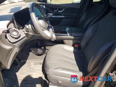 Zdjęcie 7 z 13 samochodu: 2024 MERCEDES-BENZ EQE SUV 350 4MATIC VIN:4JGGM1CB6RA048109 - miniatura