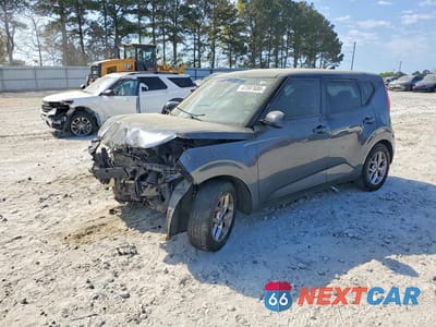 2020 KIA SOUL S KNDJ23AU3L7110117 - główne zdjęcie licytacji z USA - miniatura