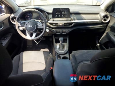 Zdjęcie 8 z 13 samochodu: 2021 KIA FORTE LXS VIN:3KPF24AD1ME272101 - miniatura