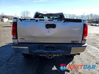 Zdjęcie 6 z 11 samochodu: 2011 GMC SIERRA K1500 SLE VIN:1GTR2VE39BZ172396 - miniatura