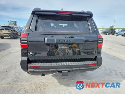 Zdjęcie 6 z 12 samochodu: 2025 TOYOTA 4RUNNER SR5 VIN:JTEVA5BR8S5026648 - miniatura