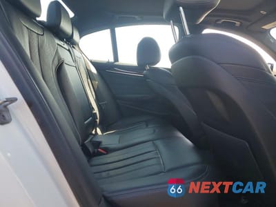 Zdjęcie 10 z 12 samochodu: 2019 BMW 530 I VIN:WBAJA5C5XKWW07896 - miniatura