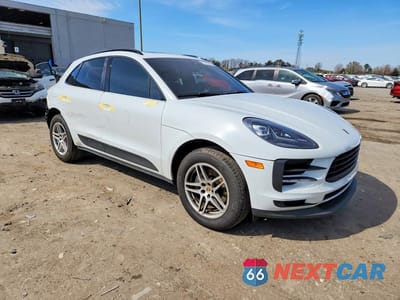 Czwarte zdjęcie samochodu z boku: 2019 PORSCHE MACAN VIN:WP1AA2A5XKLB02316 - miniatura