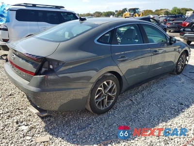 Trzecie zdjęcie samochodu z tyłu: 2021 HYUNDAI SONATA SEL VIN:5NPEL4JA8MH102344 - miniatura