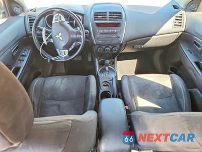 Zdjęcie 8 z 12 samochodu: 2013 MITSUBISHI OUTLANDER SPORT ES VIN:4A4AP3AU4DE016691 - miniatura