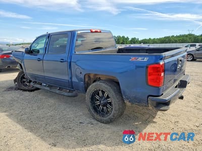 Drugie zdjęcie samochodu z przodu: 2017 CHEVROLET SILVERADO K1500 LT VIN:3GCUKREC3HG103598 - miniatura