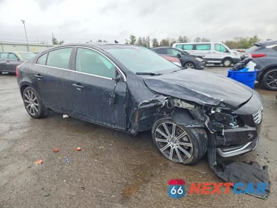 Czwarte zdjęcie samochodu z boku: 2017 VOLVO S60 PREMIER VIN:LYV402TK0HB127923 - miniatura