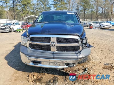 Piąte zdjęcie samochodu w środku: 2017 RAM 1500 ST VIN:1C6RR7ST2HS607375 - miniatura