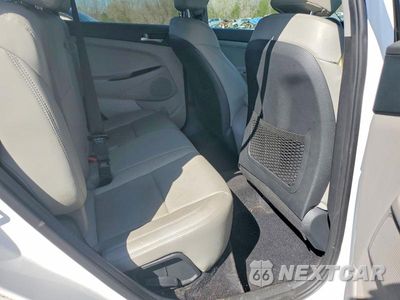 Zdjęcie 11 z 13 samochodu: 2020 HYUNDAI TUCSON SE VIN:KM8J23A4XLU118986 - miniatura