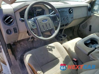 Zdjęcie 8 z 13 samochodu: 2008 FORD F250 SUPER DUTY UTILITY / SERVICE TRUCK VIN:1FDSX20588EE40134 - miniatura