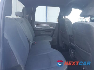 Zdjęcie 10 z 11 samochodu: 2021 RAM 2500 BIG HORN VIN:3C6UR5DL7MG542861 - miniatura