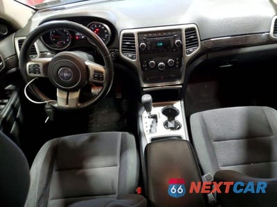 Zdjęcie 8 z 12 samochodu: 2012 JEEP GRAND CHEROKEE LAREDO VIN:1C4RJFAG2CC238812 - miniatura