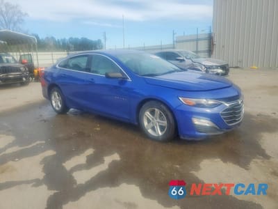 Czwarte zdjęcie samochodu z boku: 2023 CHEVROLET MALIBU LS VIN:1G1ZB5ST2PF245971 - miniatura