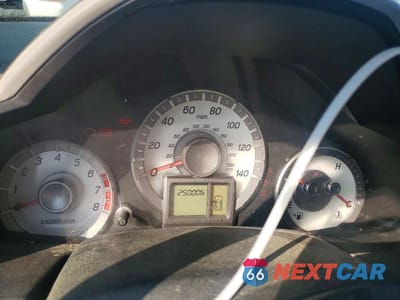 Zdjęcie 9 z 13 samochodu: 2012 HONDA PILOT LX VIN:5FNYF3H26CB035222 - miniatura