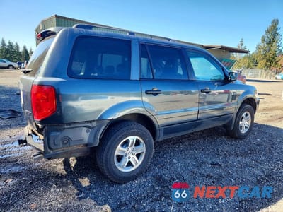 Trzecie zdjęcie samochodu z tyłu: 2004 HONDA PILOT EXL VIN:2HKYF18764H609224 - miniatura